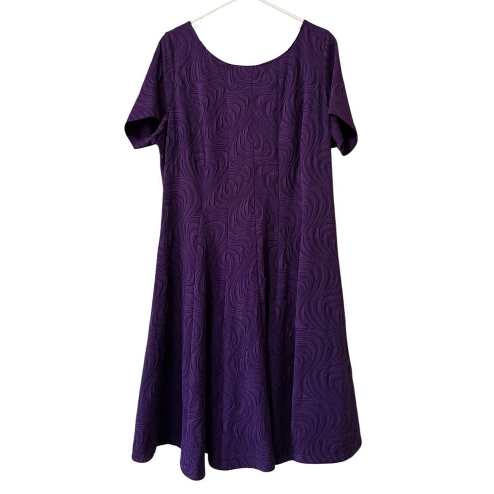 J Taylor‎ Women Dress Size 2X Purple Midi Zipper Back Textured Stretch Career